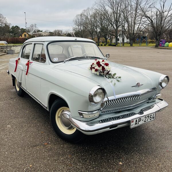 Kāzu auto dekorēšana